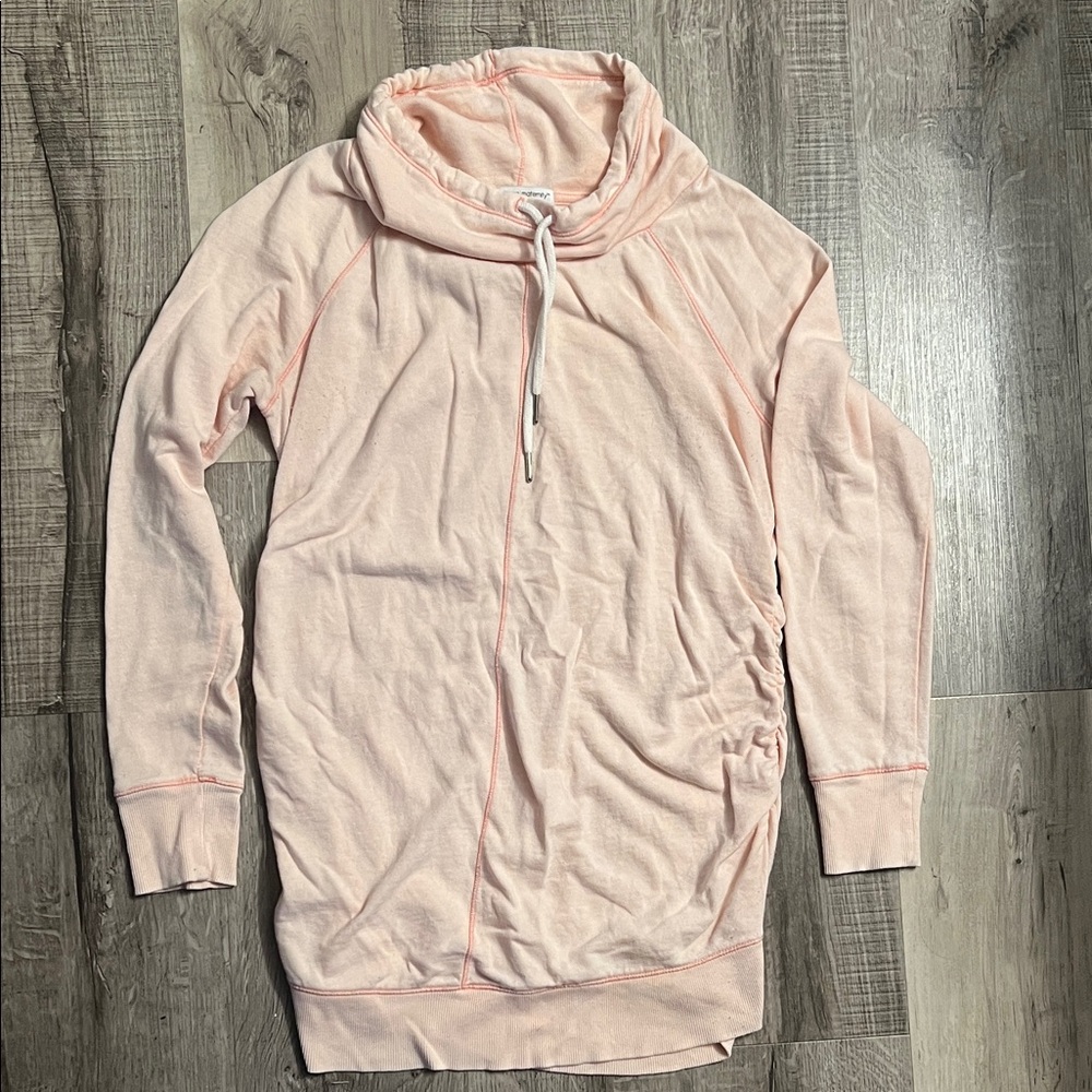 Liz Lange Marernity Light Pink Cowl Neck Hoodie